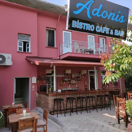 Adonis Bistro Cafe Bar Pansiyon Fethiye Dış mekan fotoğraf